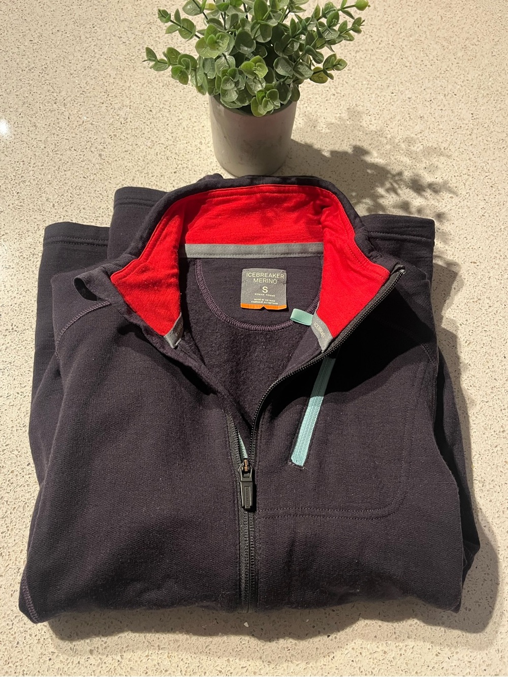 Icebreaker Sz S Women’s Zip Fleece Merino Wool in Plum Purple - Picture 2 of 15